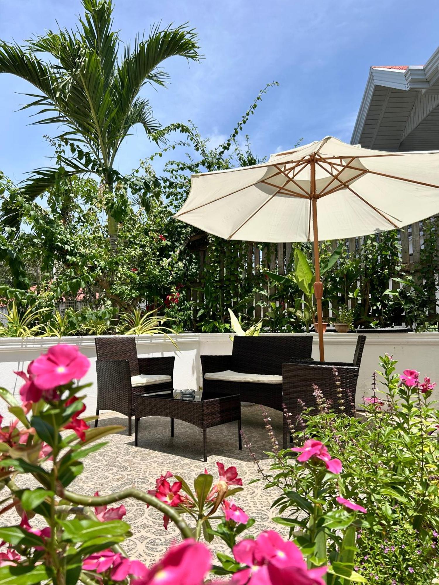 Alona Garden Suites Panglao Eksteriør billede